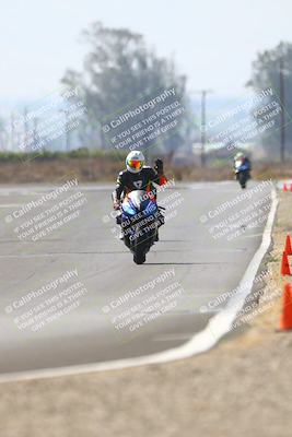 media/Sep-20-2025-TrackDaz (Sat) [[27f0cde673]]/B Group/220pm (Turn 9)/